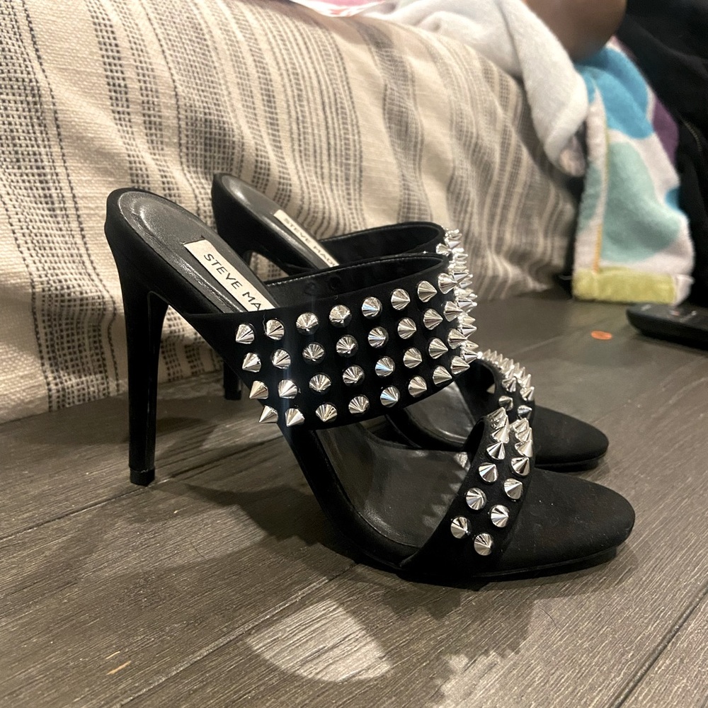 Steve Madden Black Studded Heels